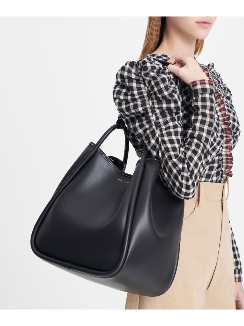 倶楽部手持ち部分 トートバッグ 【再入荷】(Black) CHARLES \u0026 KEITH チャールズアンドキース 御徒面子 トートバッグ 黒いこと【貨物輸送無料】[ Fashion]