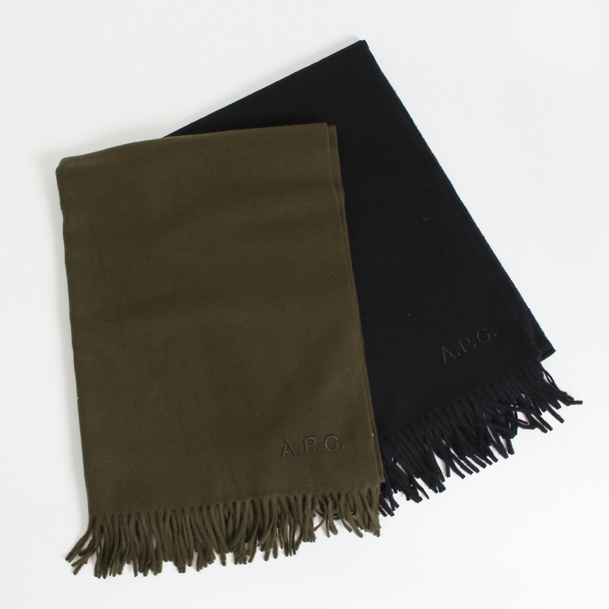 【関税込み】A.P.C. タン Alix エンブロイダリー マフラー Alix 刺繍入りマフラー｜スモールアクセサリー｜A.P.C.