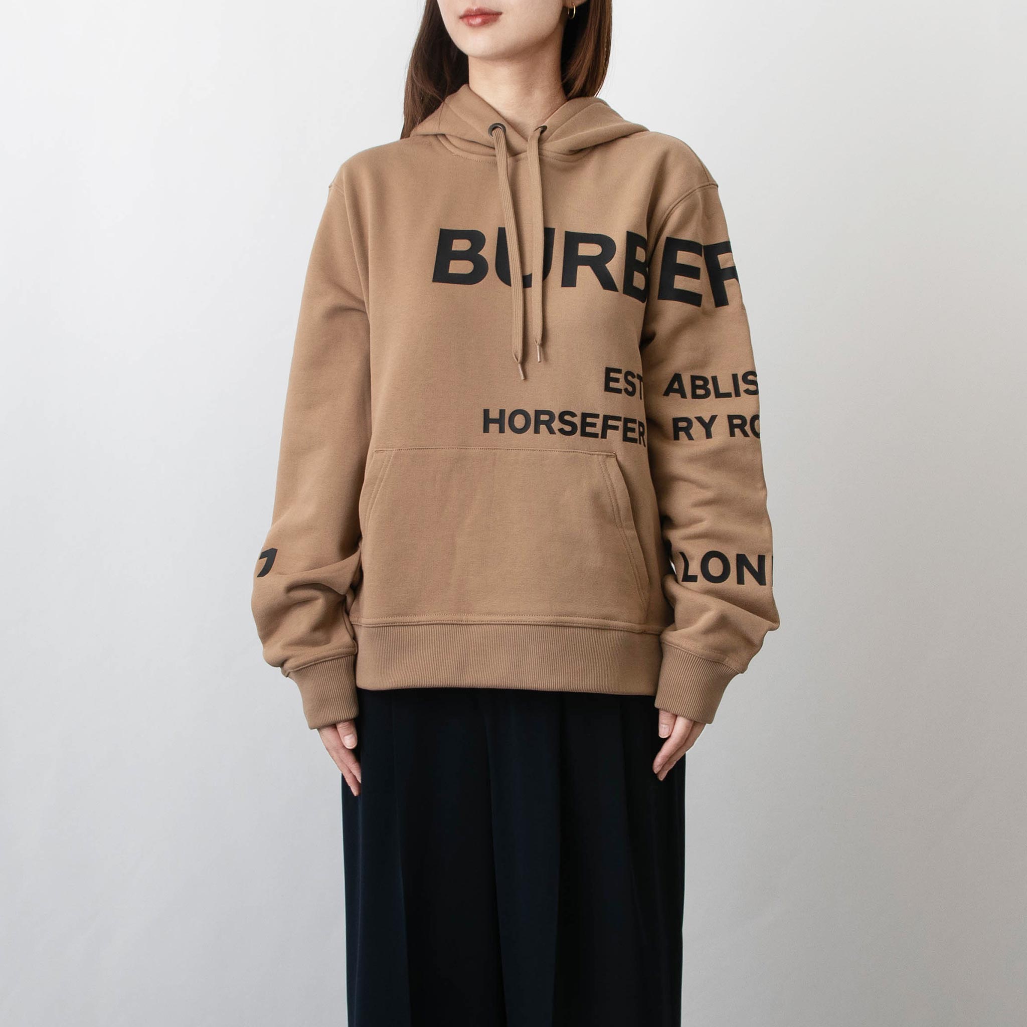 ショッピング販促 Burberry ホースフェリープリント フーディー