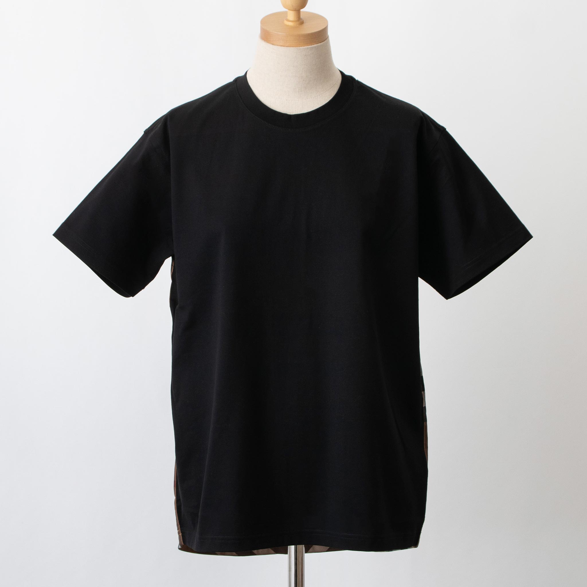 Burberry T-shirt 半袖 M 8065149 トップス