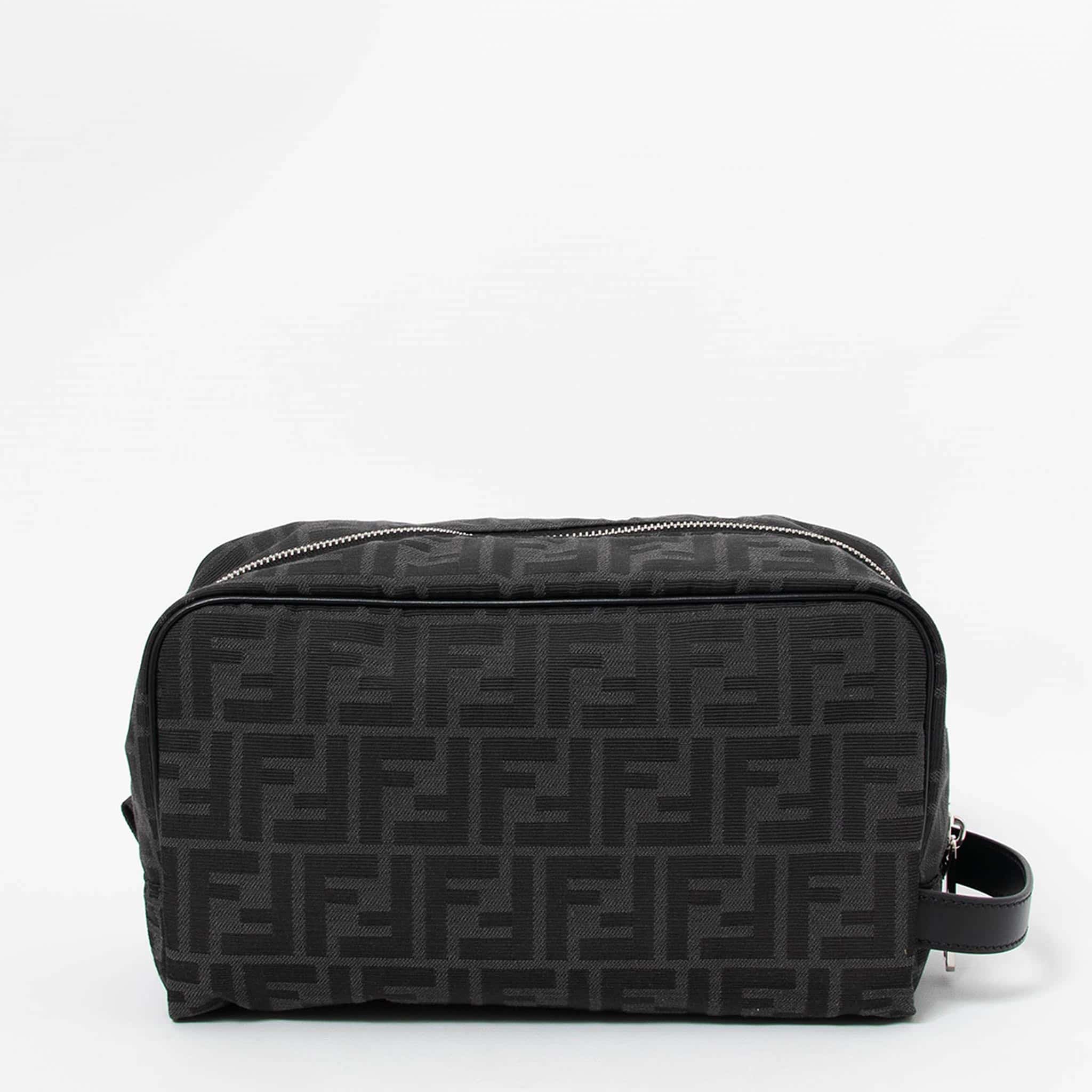 楽天市場】【8/20限定・最大2万円OFFクーポン配布中】FENDI