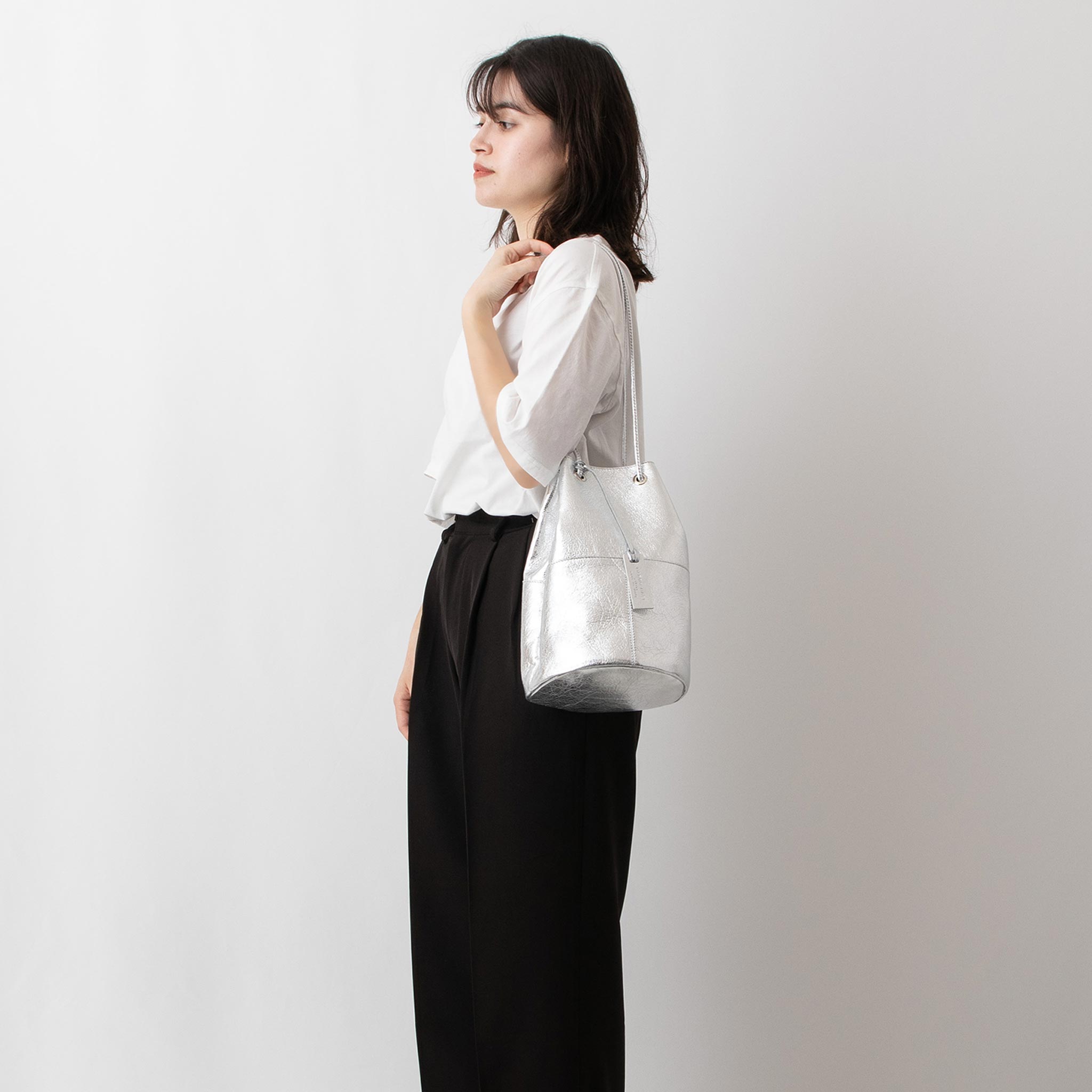 マルコマージ Masi マルコマージ マルコマージ Marco ハンドバッグ バッグ ハンドバッグ Pellame Masi Marco Bag 500円クーポン対象 レディース シルバー Bucket 26 Pellame Laminato B01 Silver Chelseagardensuk 在庫処分大特価