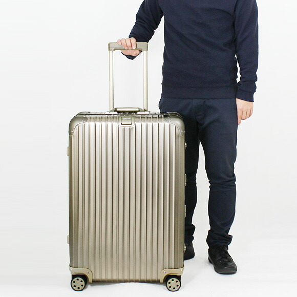 rimowa topas 82l