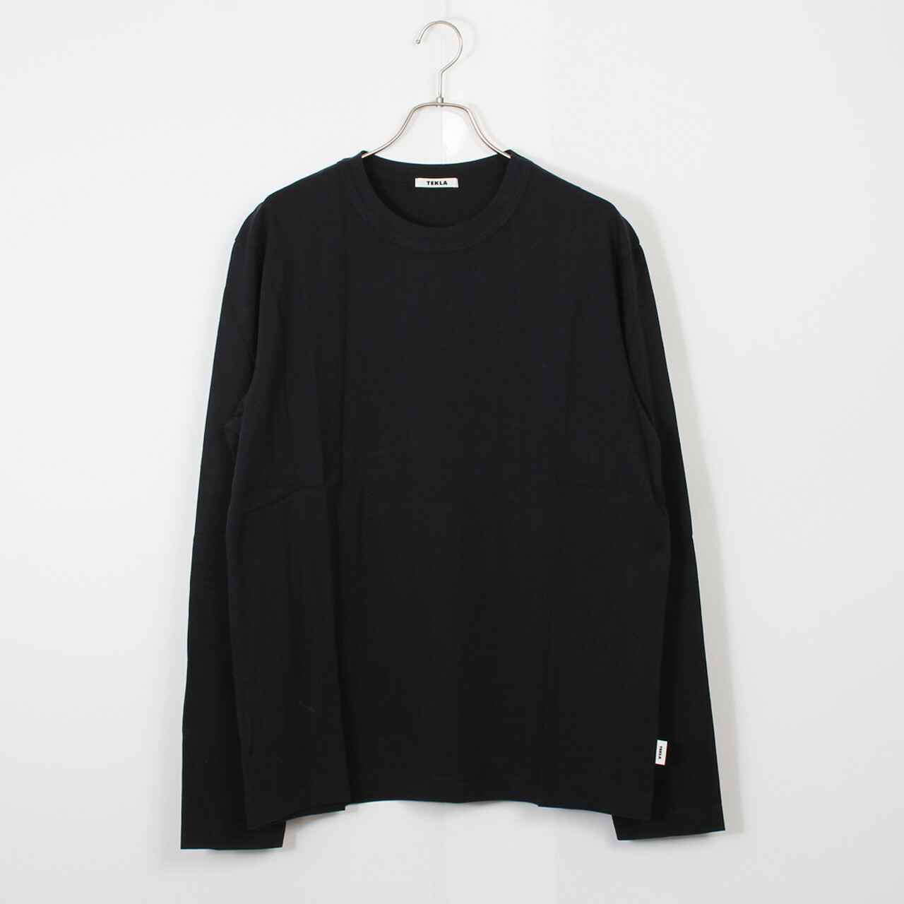 テクラ TEKLA 長袖Tシャツ SLEEPING LONG SLEEVED T-SHIRT [長袖Tシャツ] レディース メンズ TLH-BLA｜ChelseaGardensUK