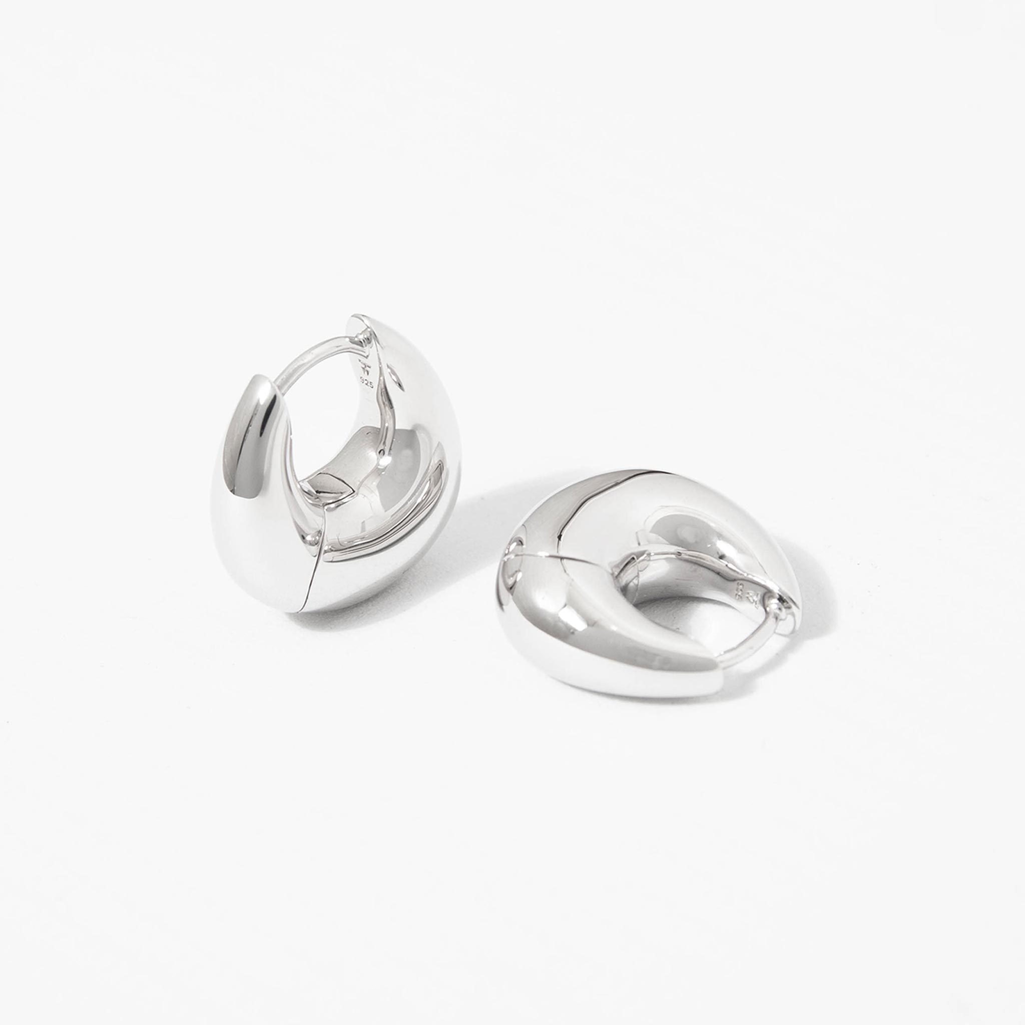 楽天市場】バレンシアガ BALENCIAGA ピアス B CHAIN XS EARRINGS