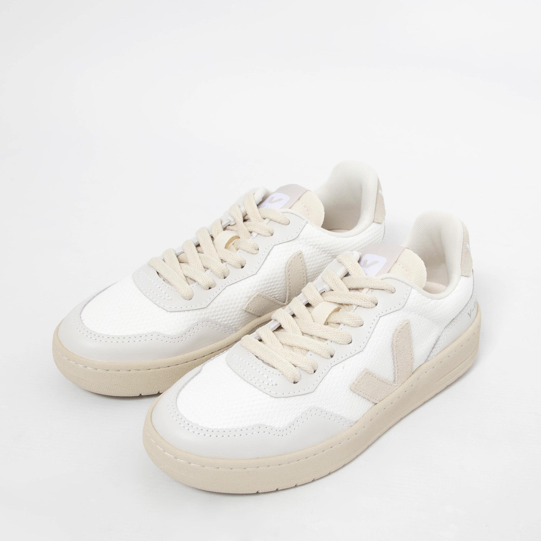 ヴェジャ VEJA ベジャ スニーカー 靴 V-90 B-MESH レディース VD1720485