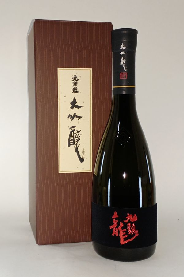 七冠馬 漆黒のＳ ウマ娘 シンボリクリスエス　静・動 二本セット 楽天市場】七冠馬 純米吟醸 漆黒のS ウマ娘 シンボリクリスエス
