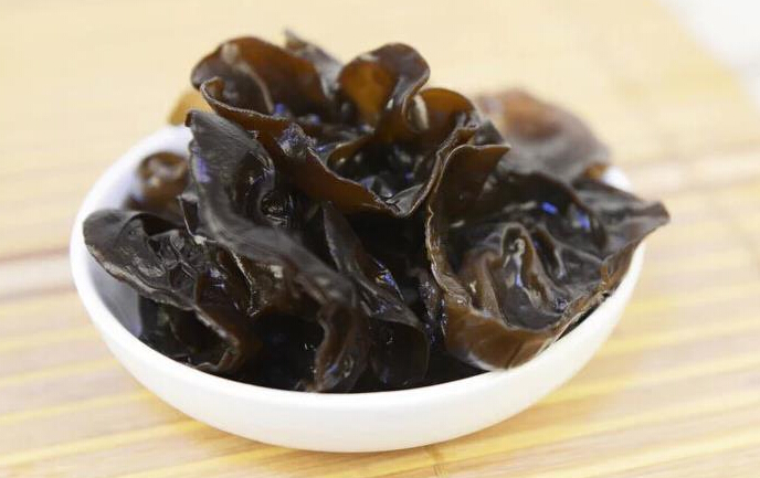 楽天市場 黒木耳 きくらげ 100g 厳選食材 健康品 中国産乾燥きくらげ 中国産 特級商品 木耳 キクラゲ パンダ中華物産