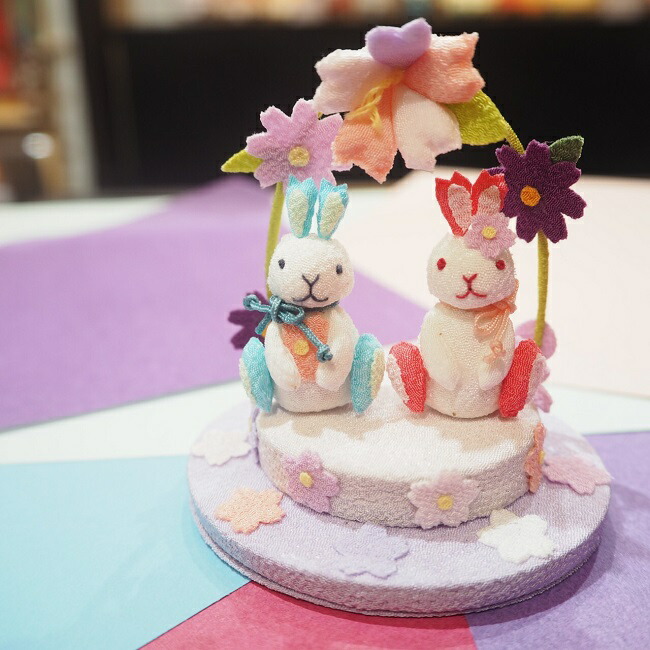 楽天市場 食欲の秋秋 兎 ウサギ ちりめん 小さい 可愛い 置物 置き飾り インテリア きれのはな うさぎ 飾り 玄関 インテリア ミニチュア コンパクトサツマイモ きのこ 柿 とんぼ ちりめん細工館 楽天市場店