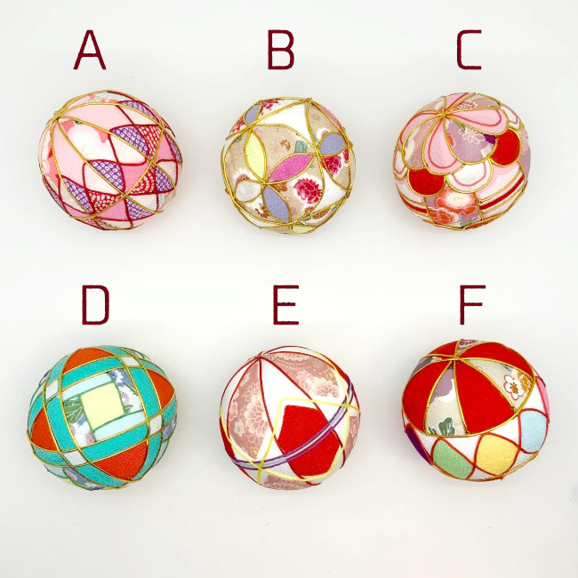 数量限定 ちりめん手毬ver5ちりめん素材 和小物 てまり 鞠毬 手鞠 ディスプレイ 用品 七五三 ペット 成人式 和装 結婚式 記念 写真 撮影用 装飾 飾り 軽い カラフル 可愛い 綺麗 和柄 和風 孫 店舗 和室 旅館 ホテル 写真館 小物 正月飾り