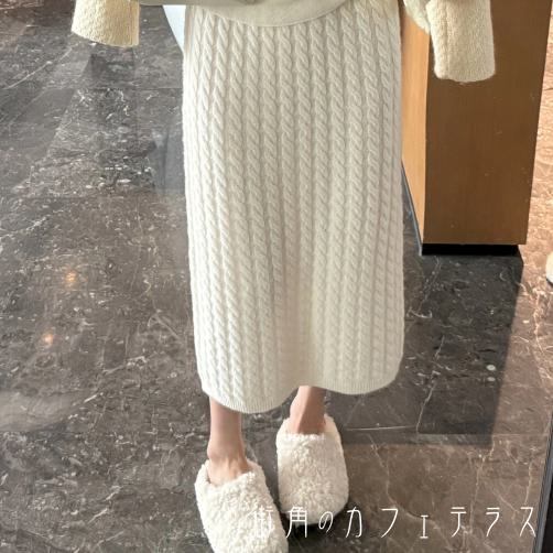 女性用 レディース 40代 30代 レディライク 抜け感 ラフ コンサバ系 こなれ感 お洒落 おしゃれ 上品 大人 カジュアル きれいめ 大人可愛い かわいい あったか ニット 厚手 ハイウエスト Iライン ストレート アンクル丈 シーズンレス 冬 2色 ニットスカート ロングスカート