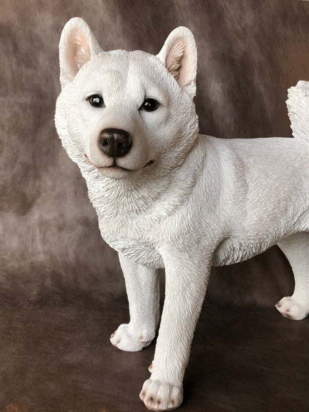楽天市場】【送料無料】御影石で出来たお座り犬【2】玄関で主人