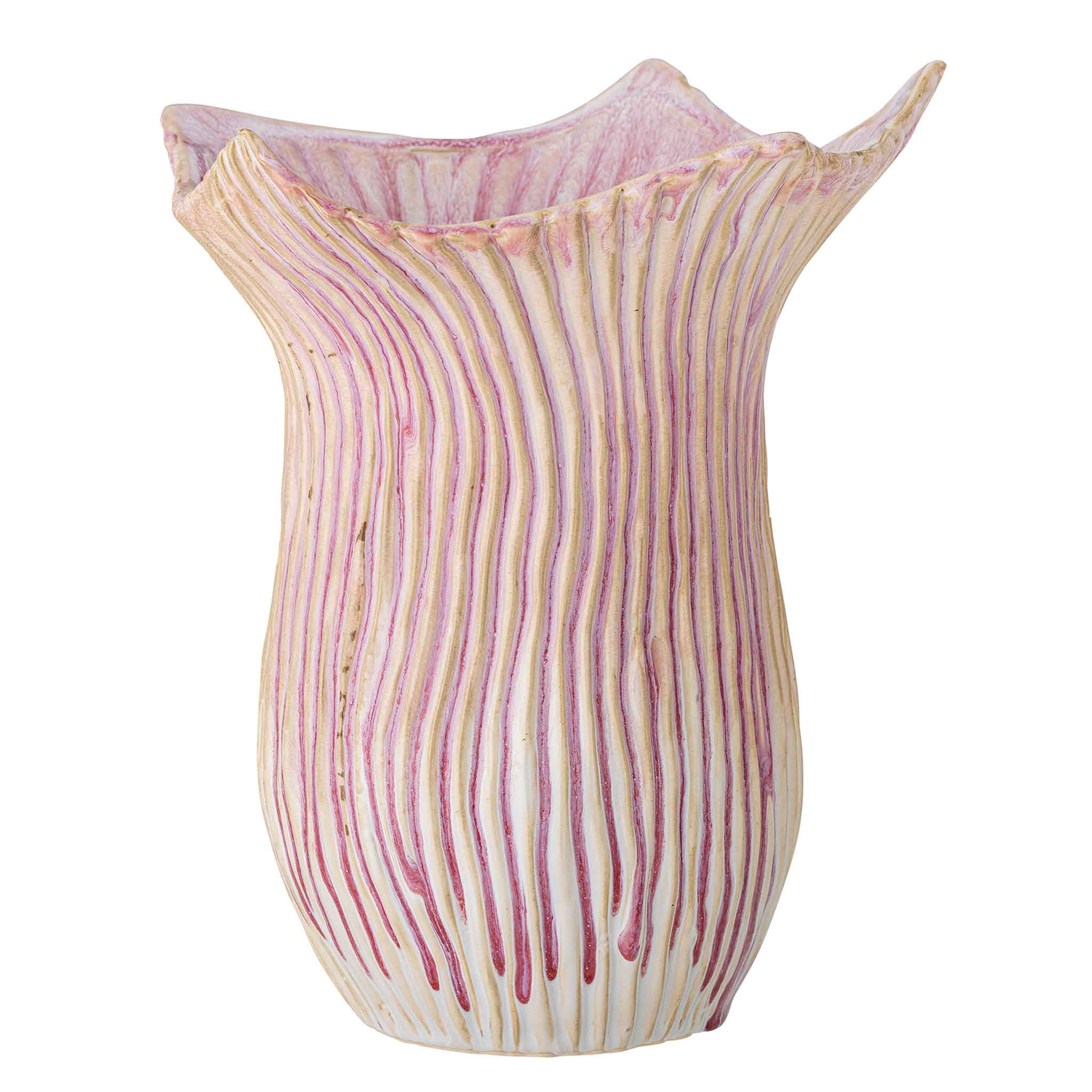 Bloomingville ブルーミングヴィル 花びらモチーフ ローズピンクのフラワーベース Floral Vase 高さ29cm 曲線的フォルム 装飾 彫刻 陶器 立体的模様 北欧雑貨 デザイン 日本 正規品 インテリア おしゃれ デンマーク 置物
