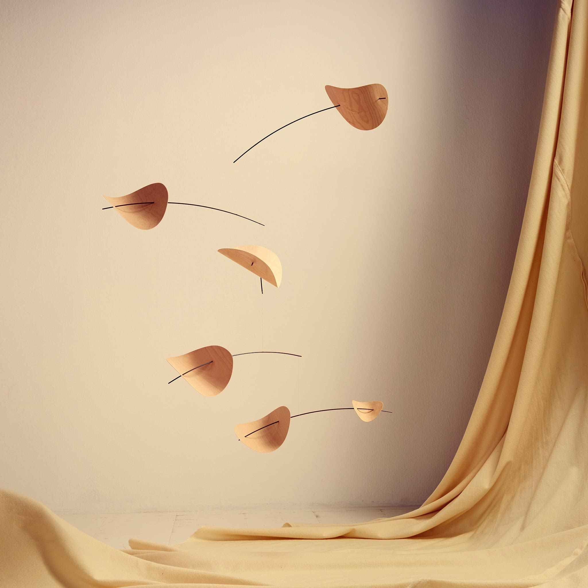 北欧 フレンステッドモビール Drifting Clouds Lサイズ ナチュラル