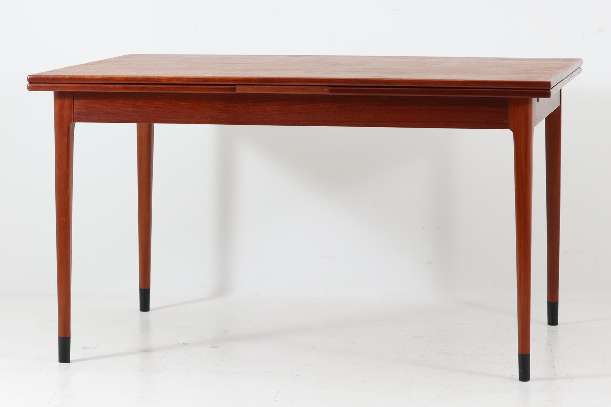 楽天市場】Hans J.Wegner(ハンス・J・ウェグナー) AT312