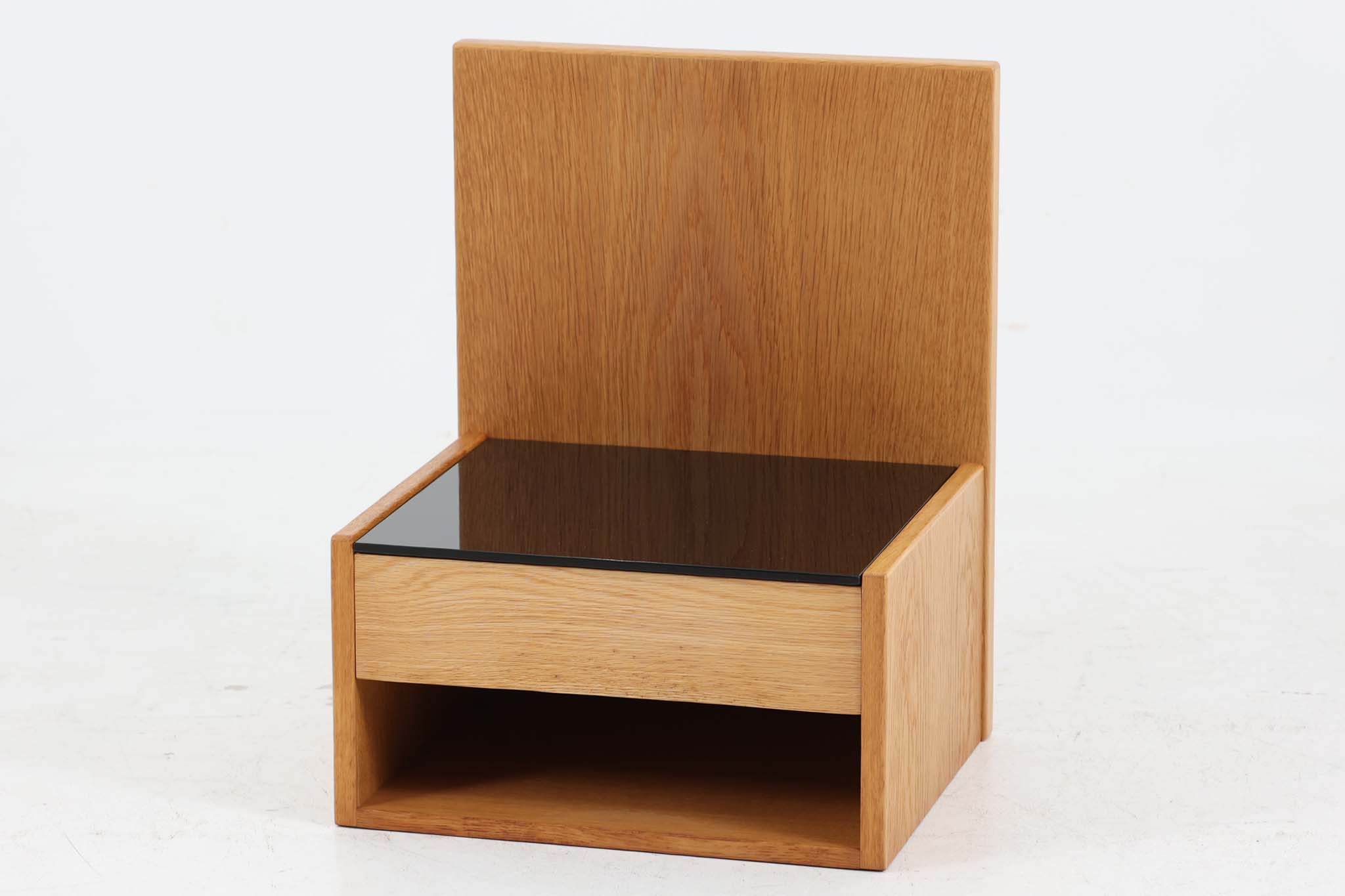 Hans J.Wegner（ハンス・J・ウェグナー） 臥榻サイドテーブル オーク材材 GETAMA/ゲタマ 北欧調度品ビンテージ デンマーク王国製【アンティーク チーク材 デンマーク王国製 壁面納める 入り口・入口 納める 小容れもの ウォール仕合わせ ウォールシェルフ ウォール飾りもの 棚】