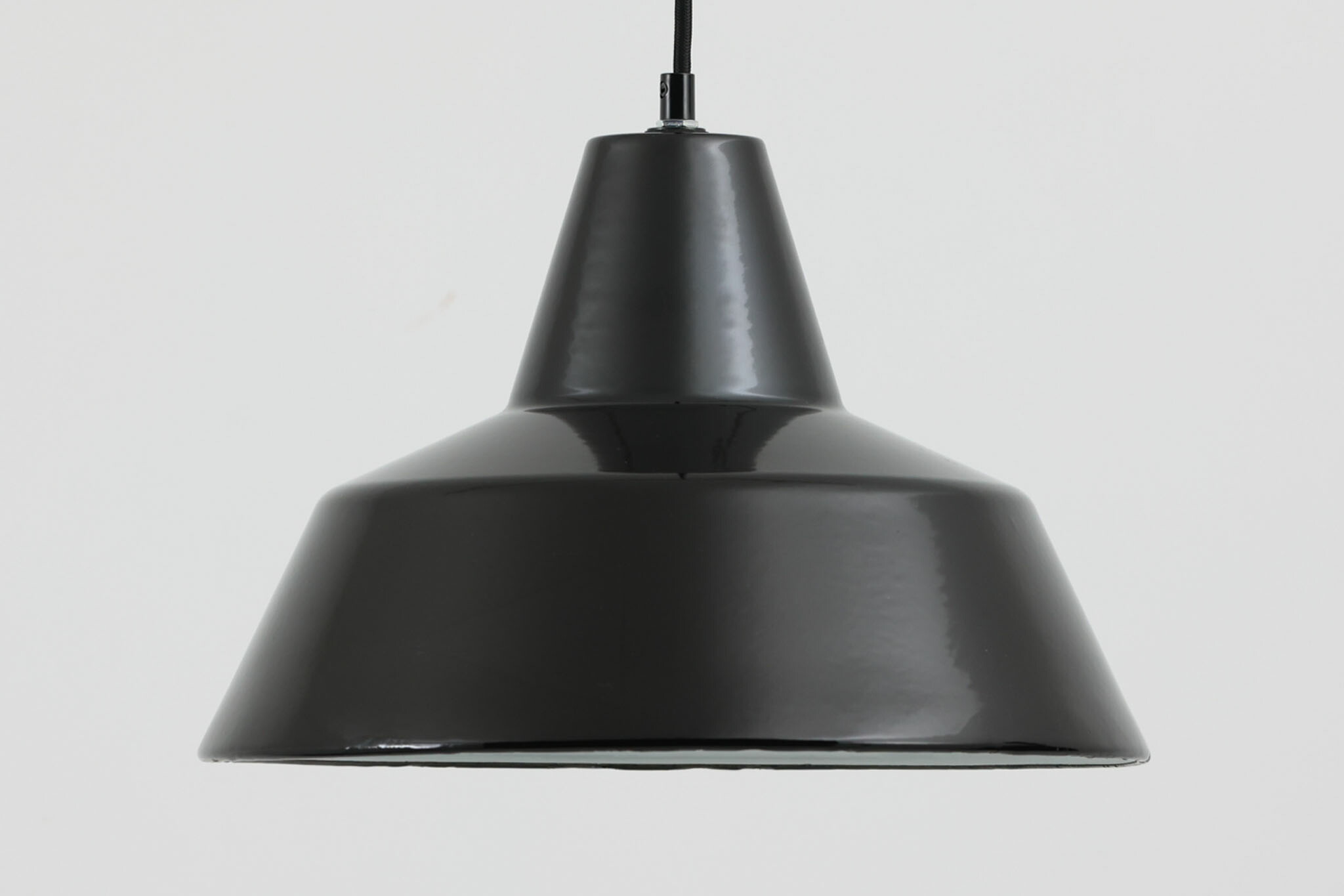 Louis Poulsen(ルイスポールセン) The work shop lamp シャンデリヤ照明ランプ 北欧点火装置ビンテージ アンティーク デンマーク王国製 点火装置物の具 上昇限度用 シャンデリヤ照明ランプ 部屋の入り口 リビング 夕ご飯 ちゃぶ台用 今めかしい