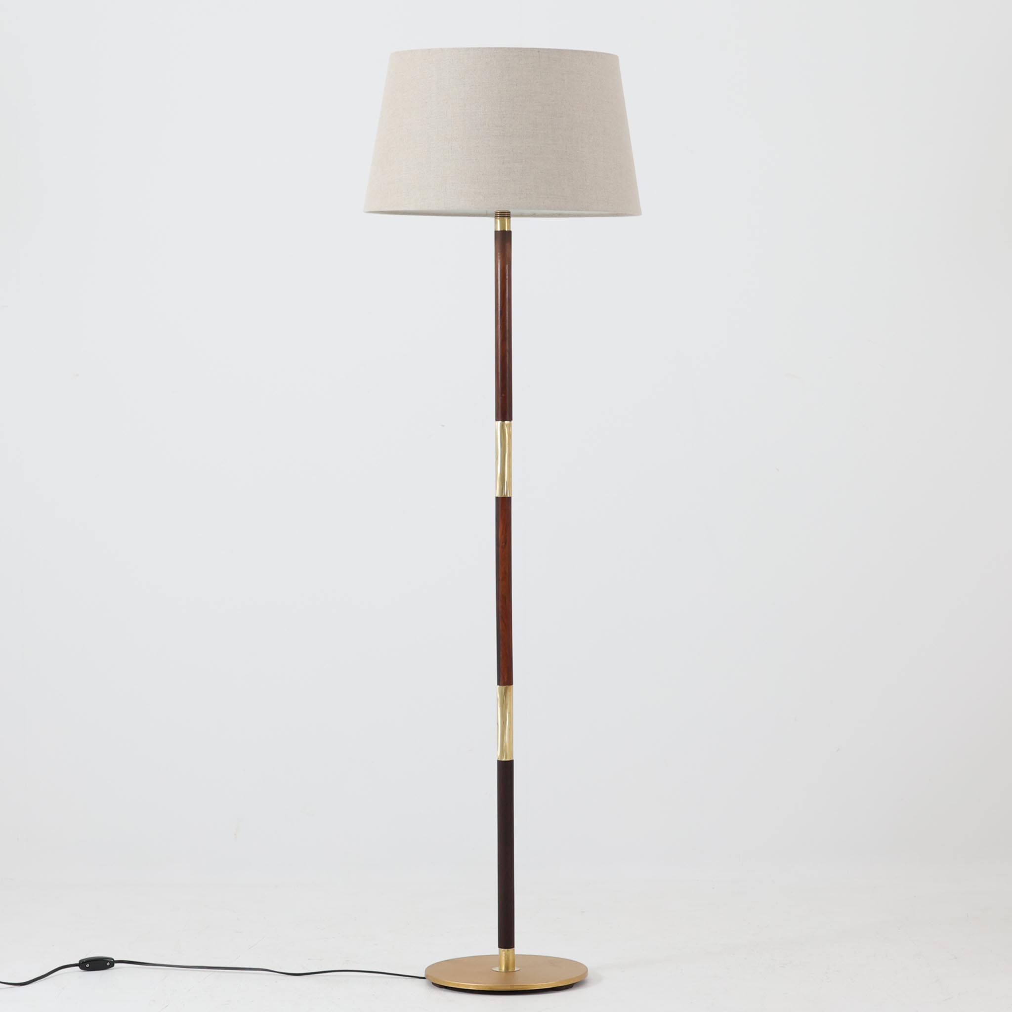 デンマーク ヴィンテージ フロアスタンド照明 ライト 真鍮 メタル 工業系 デンマーク ヴィンテージ フロアスタンド照明 ライト 真鍮