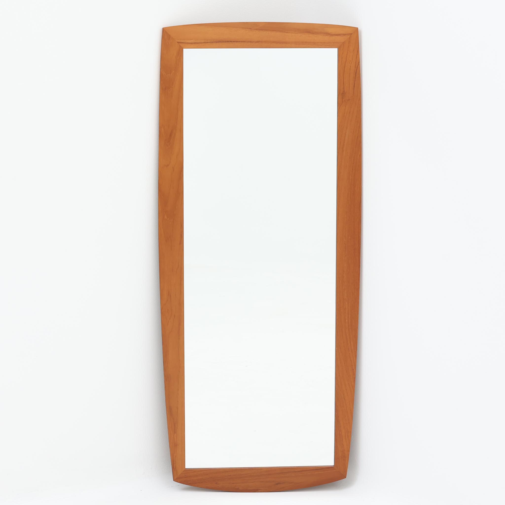 アクセルキアスゴー ミラー デンマーク 鏡 チーク カイクリスチャン