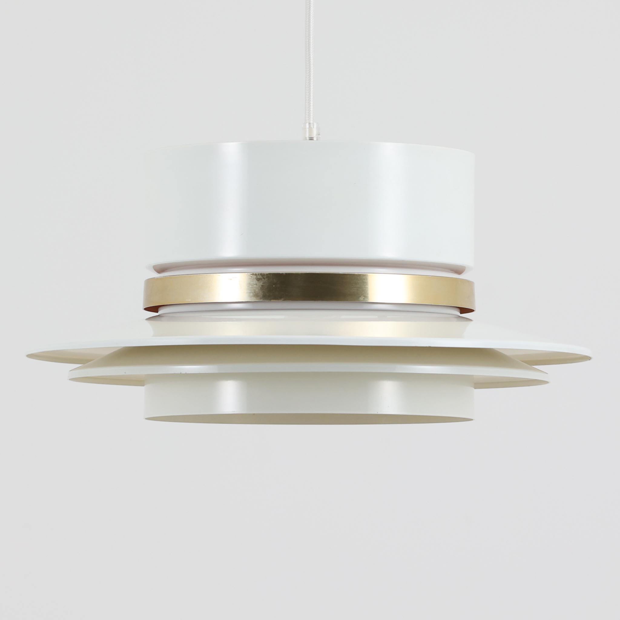 楽天市場】Jeka Metaltryk ペンダントライト 1039-H 直径41cm