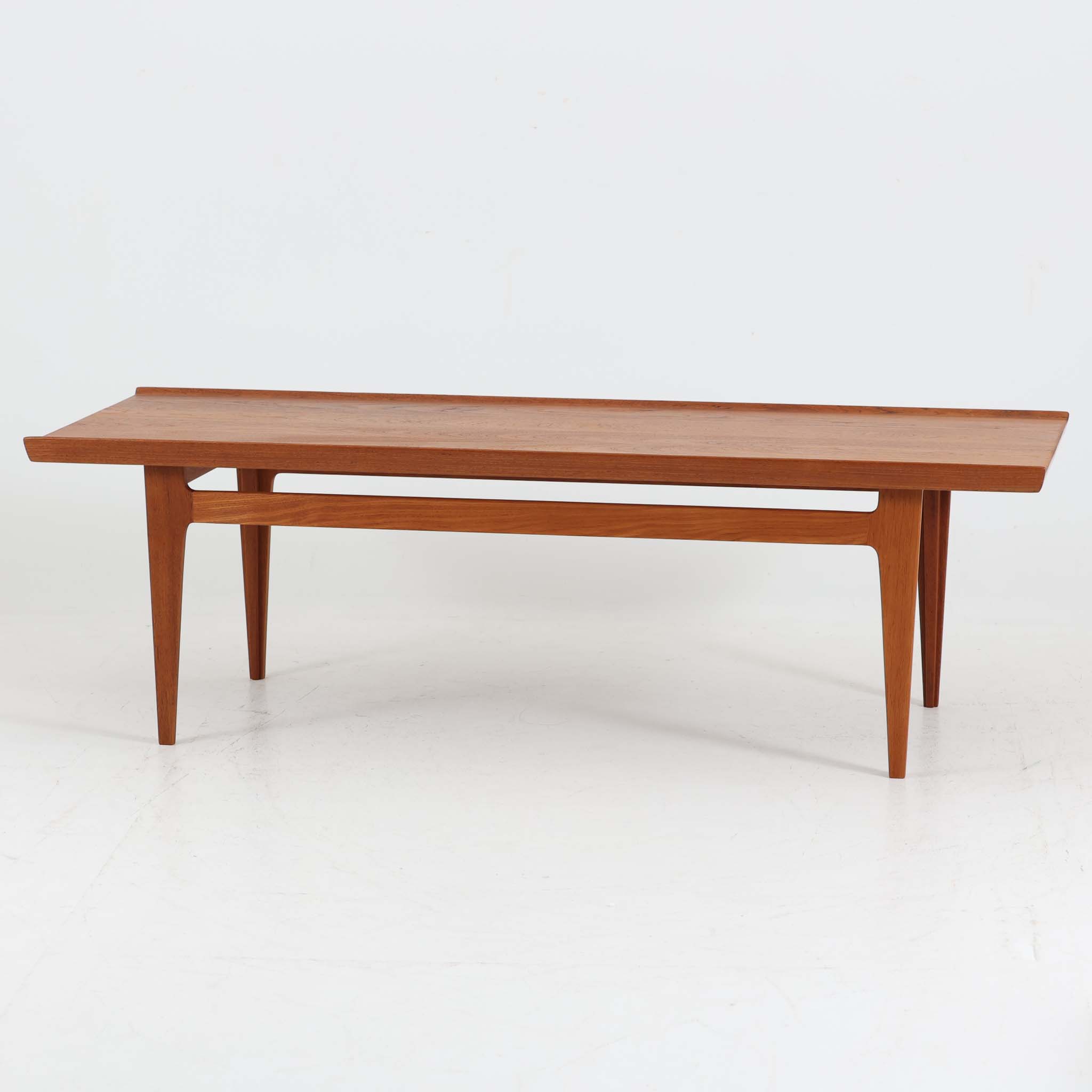 Finn Juhl 真っただ中一覧表 FD532 チーク醇乎たる 幅145糎 France \u0026 Son フィン・ユール フランス共和国＆サン デンマーク王国製 北欧ビンテージ調度品 木製 置き目一覧表 北欧室内装飾 ミッドセンチュリーデザイン リビング調度品