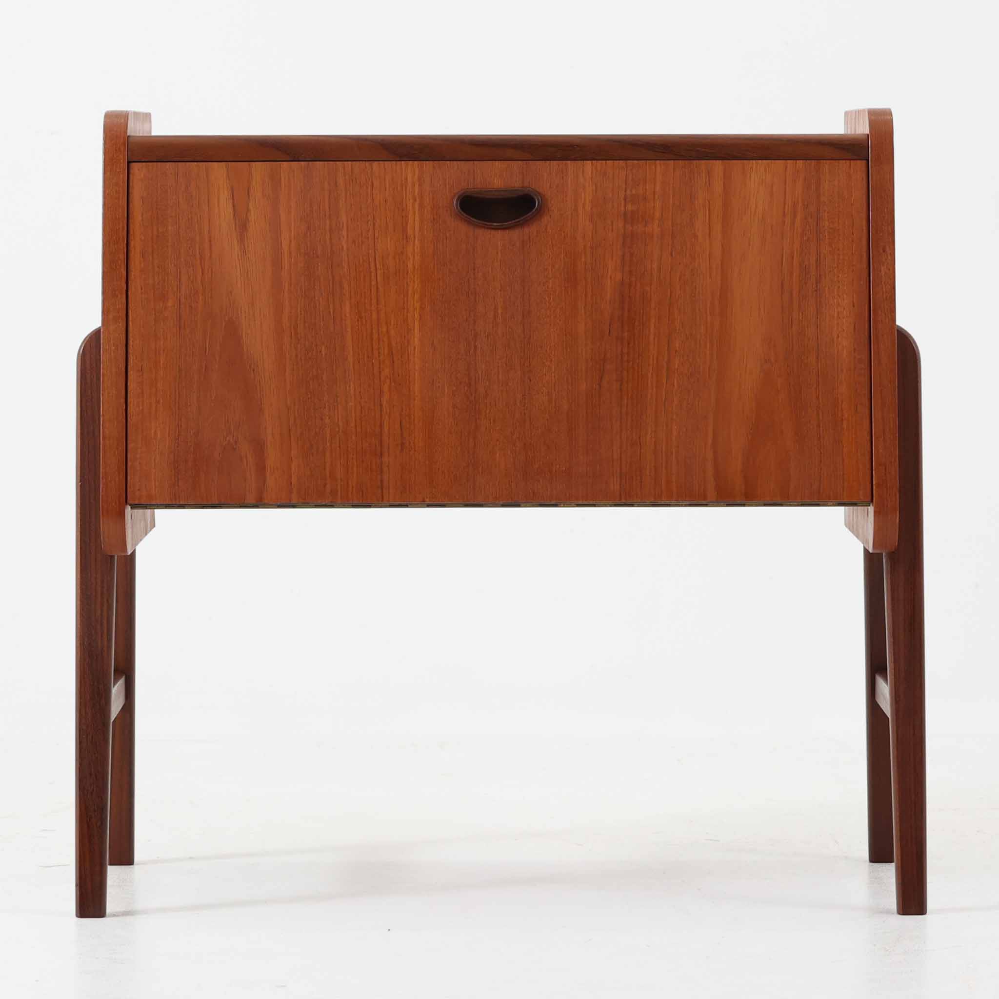 楽天市場】キャビネット 小ぶり チーク×オーク×ビーチ 幅63cm