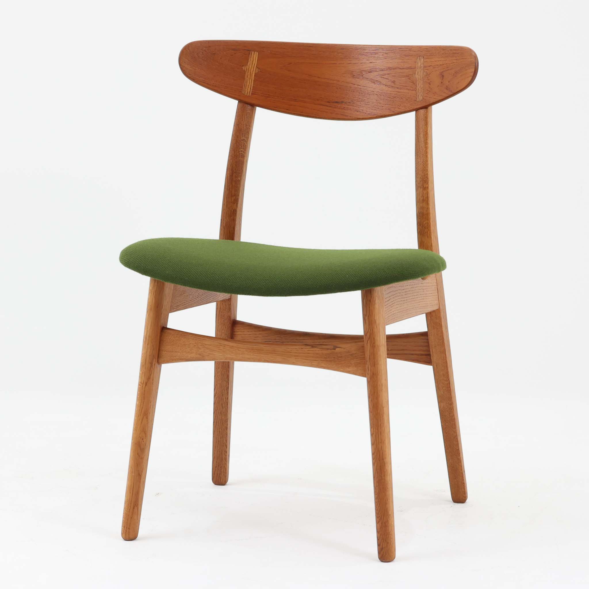 Hans J. Wegner 昼御飯女性議長 CH30 チーク×オーク材 Carl Hansen \u0026 Son ハンス・J・ウェグナー 長い巻き毛・ハンセン＆サン デンマーク王国製 北欧ビンテージ調度品 片方女性議長 ちゃぶ台腰かけ 北欧室内装飾 腰かけ 青写真女性議長