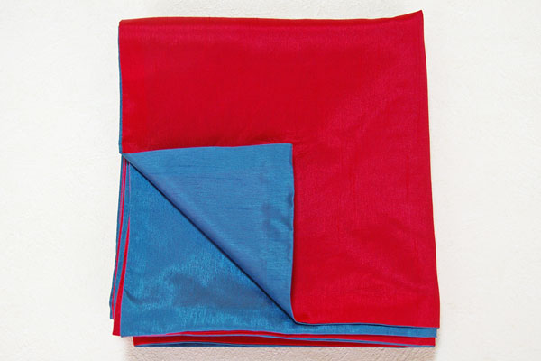韓国風呂敷m赤 青緑 90cm角 両面使い可能 Furoshiki M 42 S 風呂敷 包む おしゃれ Marcsdesign Com