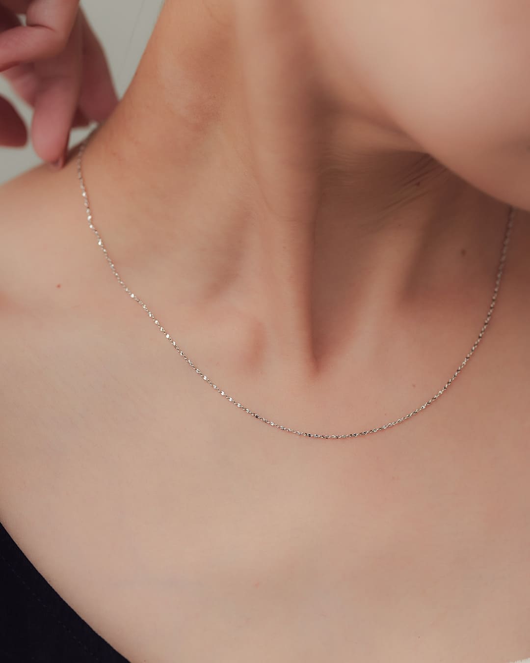 ネックレス スクリューチェーン チェーンネックレス キラキラ Silver925 シルバー925 18KGP 18金メッキ 金属アレルギー対応 大人 シンプル 上品 華奢 普段使い 仕事 オフィス