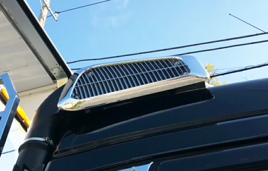 17スーパーグレードメッキ燃料キャップ美品 17sgntckagi02.jpg