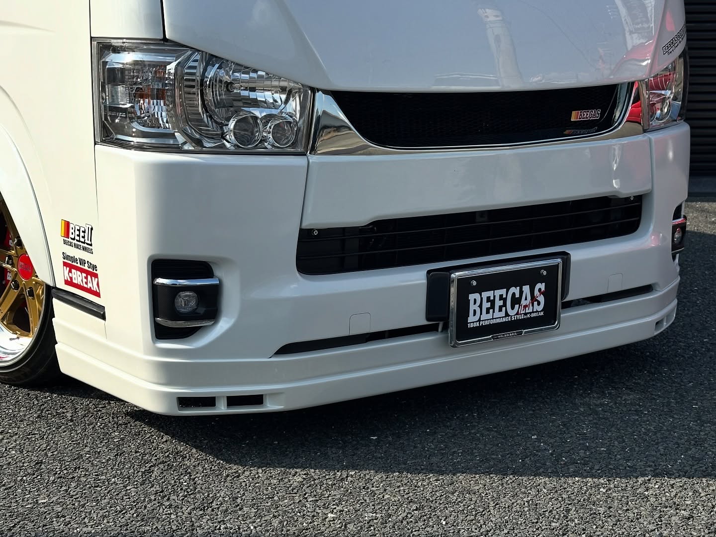 ハイエース　200系　標準　4型～　フロントリップスポイラーVer.2　VIP STYLE　BEECAS　K-BREAK/ケイブレイク