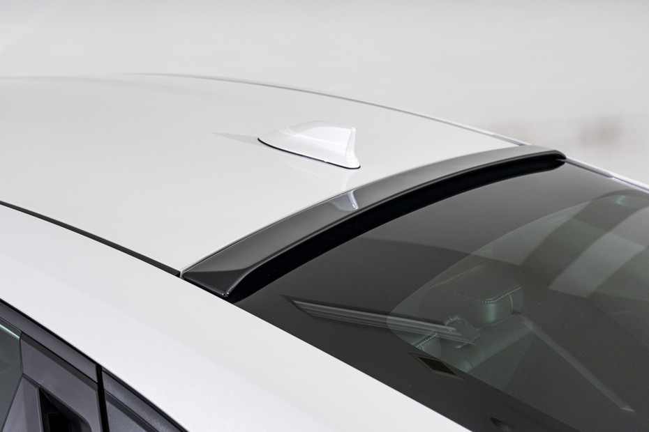 プリウス　MXWH60　ルーフスポイラー　塗装済　AIMGAIN SPORT　AIMGAIN/エイムゲイン
