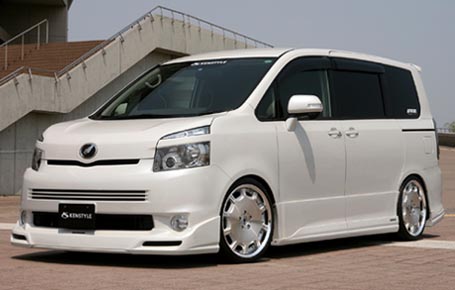 ヴォクシー ZRR70W 前期 フロントハーフスポイラー ケンスタイル