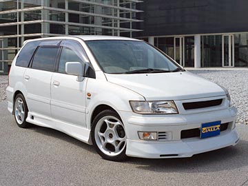 チャリオットグランディス N84W フロントグリル SPORTIVO ジアラ