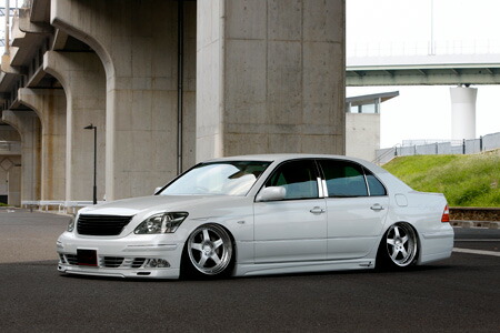 てとさん専用30セルシオ K-BREAK ケイブレイク フロントエアロ T K-BREAK/ケイブレイク（PLATINUM/プラチナム)【エアロ3点セット