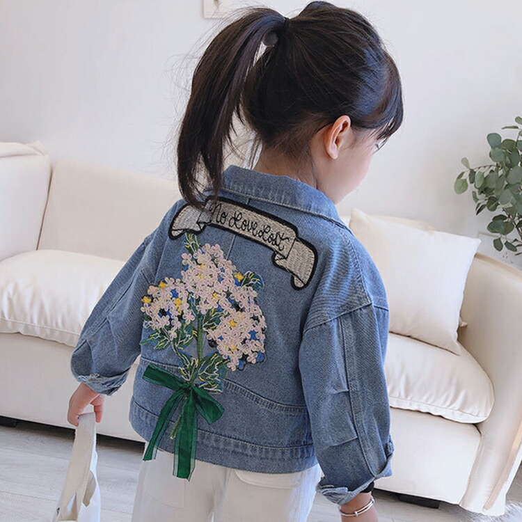 デニムジャケット 女の子 刺繍 花柄 キッズ 子供服 春トレンチコート ALL SEASON オールシーズン アウター ジュニア アウター 春 秋 冬 アウター 90cm 100cm 110cm 120cm 130cm chuchubebe chuouter0012画像