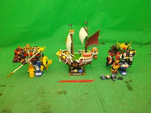 【セブンイレブン限定】ONE PIECE ルフィ & トリコフィギュアセット Amazon.co.jp: ルフィ＆トリコ フィギュアセット セブンイレブン限定