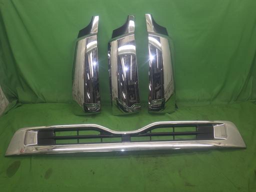 【中古】クオン メッキ パーツ セット 23,288円