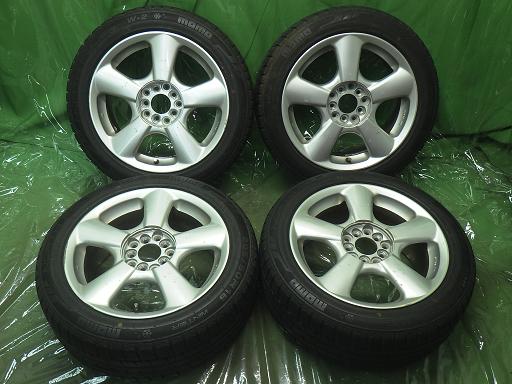 【中古】スタッドレス 22年 MOMO 16インチ NORTH POLE W-2