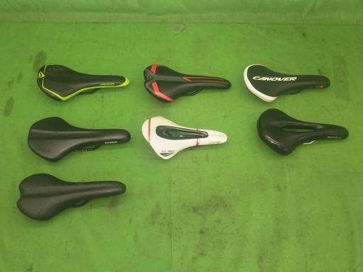 【中古】自転車用サドル 7点セット