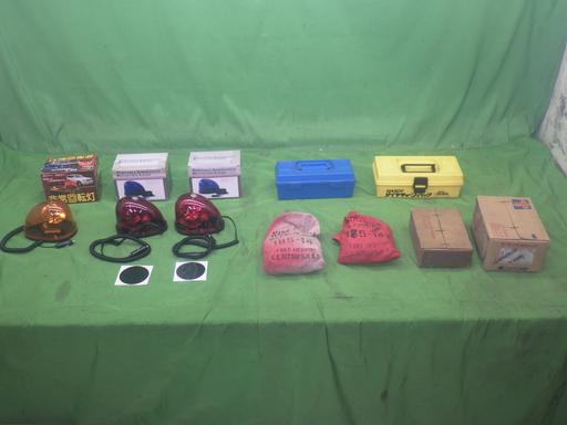 デコトラ　希少2台セット 楽天市場】【中古】デコトラ トラック パーツセット : 中古パーツの