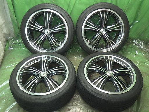 【中古】245/40R19 アルファード PM 19インチ ピレリ チントラート ROSSO