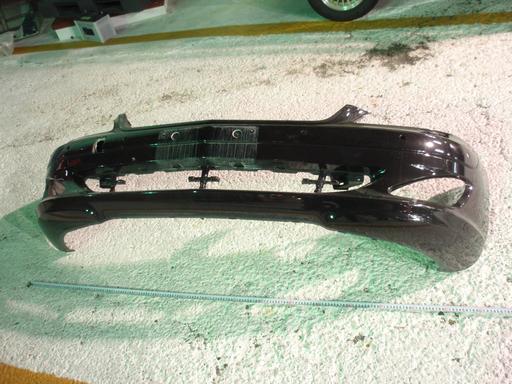 【中古】ベンツ 純正 フロントバンパー