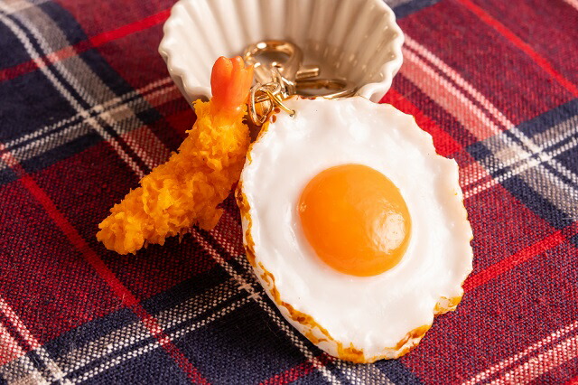 楽天市場】キーリング（キーホルダー） 目玉焼き＆タコ キーホルダー