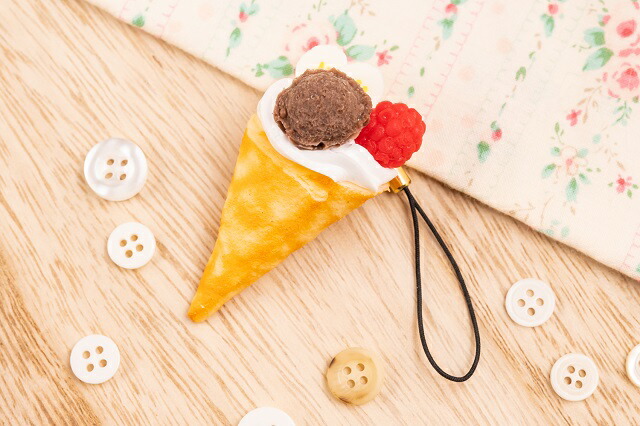 食品サンプル　クレープ 食品サンプルサブスクキット】かわいいサイズのミニクレープを