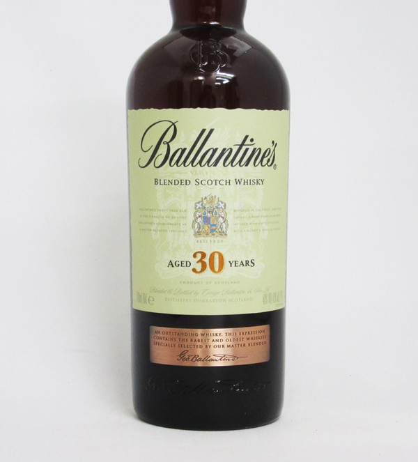 バランタイン30年 40度 700ml 正規品 （専用木箱入） ウイスキー