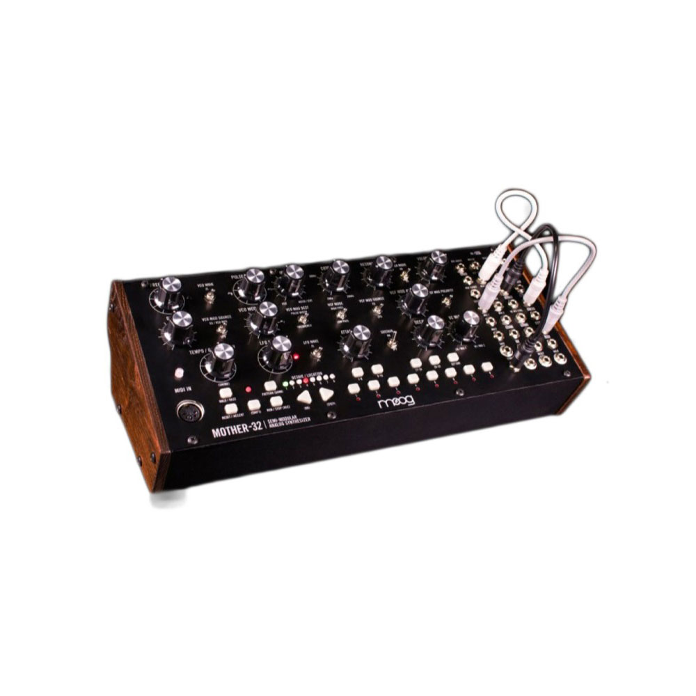 予約販売品】 MOOG Mother-32 セミモジュラーシンセサイザー