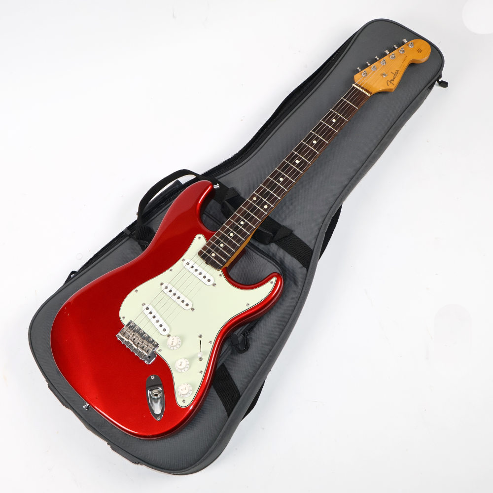【中古】 エレキギター Fender Japan ST62-70 CAR Mod. 1989年-1990年製 ピックアップ/ピックガード交換あり ピックアップ不明｜chuya-online チューヤオンライン