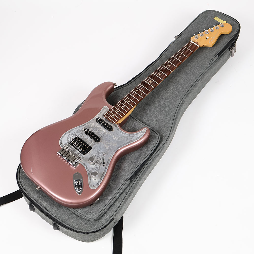 【中古】 エレキギター Fender American Deluxe Stratocaster Rosewood Fingerboard Burgundy Mist Metallic Mod. 2013年製 リアピックアップ ダンカン JBに交換 メタル彫金ピックガードに交換|chuya-online チューヤオンライン