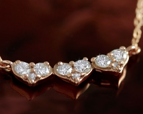4月誕生石ネックレス ダイヤモンド 0.21ct ネックレス トリプル・ハート【K18ピンクゴールド(K18PG)】【送料無料】国産 日本製/製造オーダー品 約20日間納期【コンビニ受取対応商品】